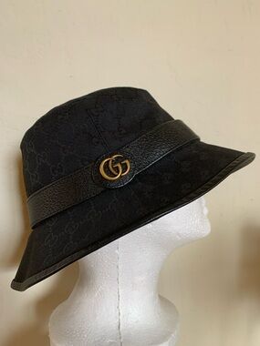 NWOT Gucci Marmont Canvas Black Monogram Leather Trim Bucket Hat Sz. L